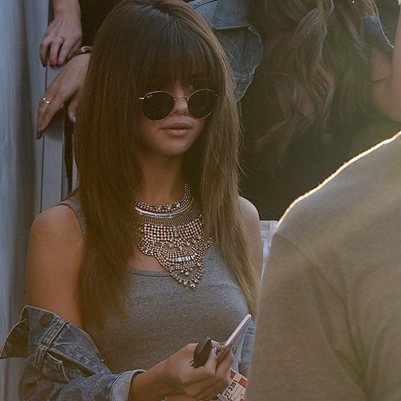 Ray Ban Round Metal Sunglasses - Picture 3 of 16